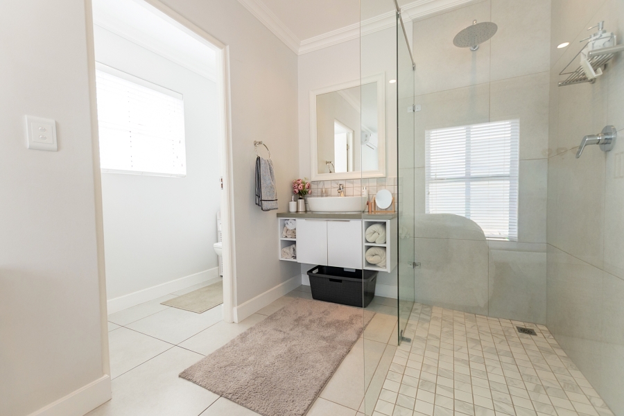 2 Bedroom Property for Sale in La Pinta Lifestyle Village Western Cape